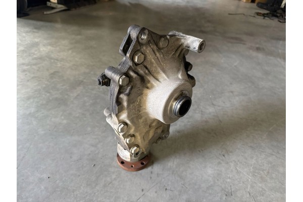 2016 BMW 5 F10 F11 Front differential 7619363