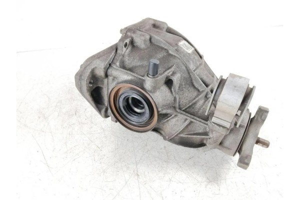 Rear reducer MERCEDES BENZ GLC X253 C253 2133508311 3 0L diesel 2019 Car type passenger cars