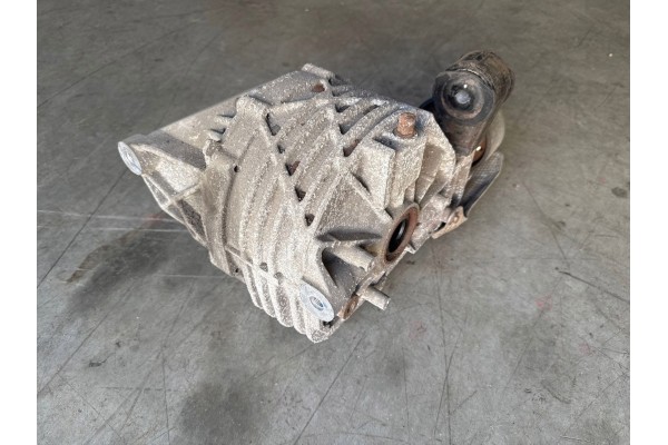 2015 Maserati Ghibli Rear differential 670009608