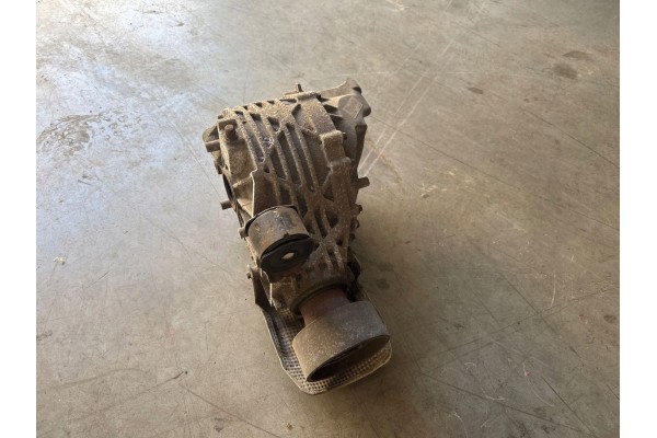 2015 Maserati Ghibli Rear differential 670009608 Car type passenger cars