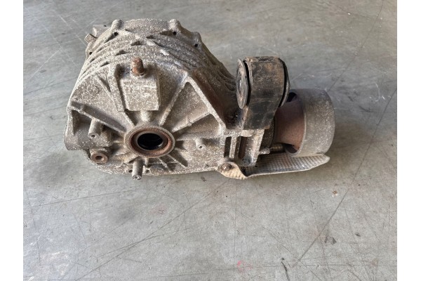 2015 Maserati Ghibli Rear differential 670009608 Installation side multipurpose