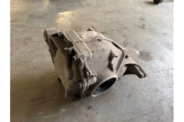 2019 BMW 7 G11 G12 Rear differential 8630826