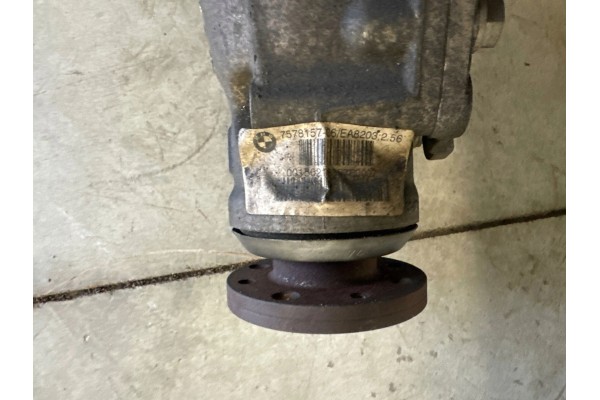 2015 BMW 4 F32 F33 Front differential 7578157 Catalog number of the part 7578157