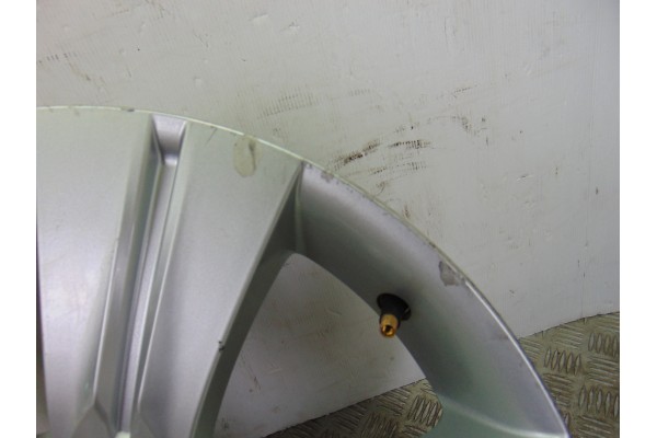 R17 LLANTA KIA SPORTAGE (SL) Concept 4x2 2010 R17 200343 KIA - 4