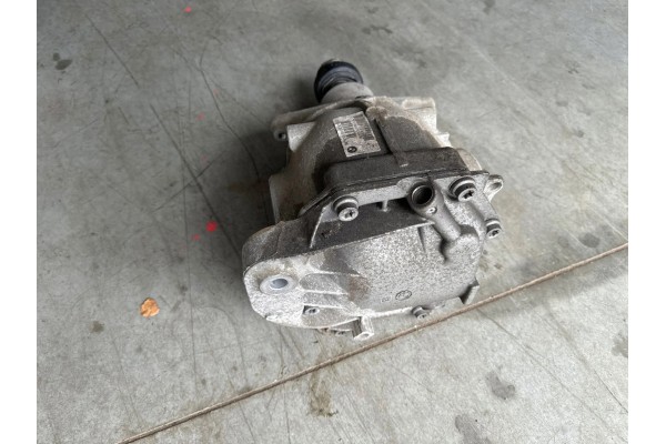 2017 BMW 5 G30 G31 G38 Rear differential 8618720 Catalog number of the part 8618720