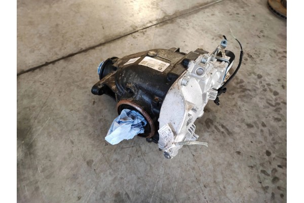 2023 BMW 4 G22 G23 G24 G26 Rear differential 9844104 Catalog number of the part 9844104