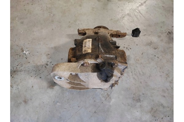 2013 BMW X3 F25 Rear differential 7592013 Catalog number of the part 7592013