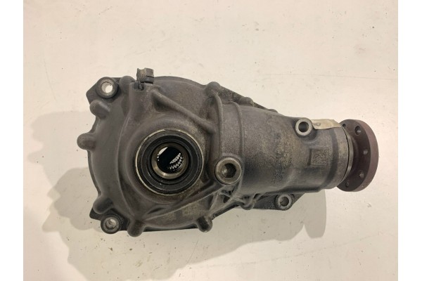 BMW X6 E71 FRONT DIFFERENTIAL 7590898 FRONT 2013 Catalog number of the original 081302070398000
