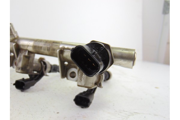 BM5G-9H487-CA RAMPA INYECTORA FORD FOCUS BERLINA (CB8)