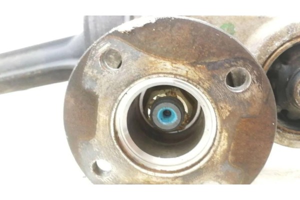 Reductor delantero NISSAN PATHFINDER III (R51) EA06 2.49L diésel 2007