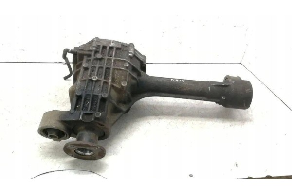 Reductor delantero NISSAN PATHFINDER III (R51) EA06 2.49L diésel 2007