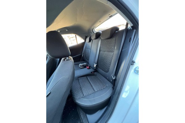 KIA RIO (YB) Business