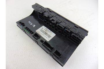 2115455301  CAJA RELES / FUSIBLES MERCEDES-BENZ CLASE E (BM 211) BERLINA E 320 CDI (211.022) 2007 2115455301 203392 MERCEDES-BEN