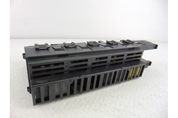 2115455301 CAJA RELES / FUSIBLES MERCEDES-BENZ CLASE E (BM 211) BERLINA