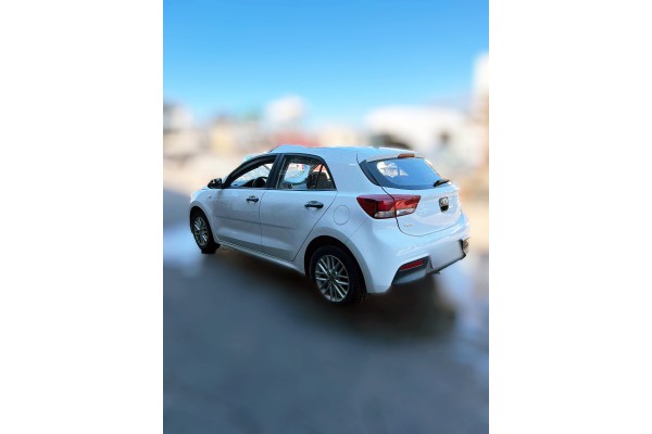 KIA RIO (YB) Business