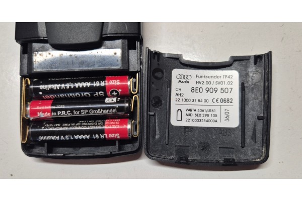 REMOTE CONTROL WEBASTO AUDI A4 B6 B7 8E0909507 Catalog number of the part 8E0907507 CAR PARTS
