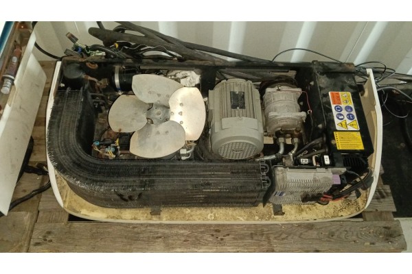 REFRIGERATION UNIT CARRIER XARIOS 350 NO 026 035 Catalog number of the part 026 035