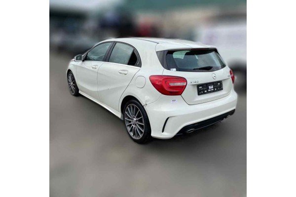 MERCEDES-BENZ CLASE A (BM 176) A 180 CDI BlueEfficiency (176.012)