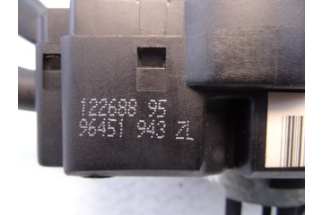 96451943ZL MANDO LUCES CITROEN C5 BREAK 2.2 HDi Exclusive Automático 2002 96451943ZL 208759 CITROEN - 3