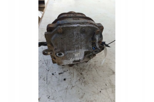 Nissan Pathfinder Rear Differential Differential 2 5 dCi 4WD 2007 Car type passenger cars