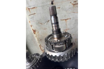 Skrzynia biegow BMW na czesci GA8HP75Z ZFS W55 0630743 Transmission type automatic