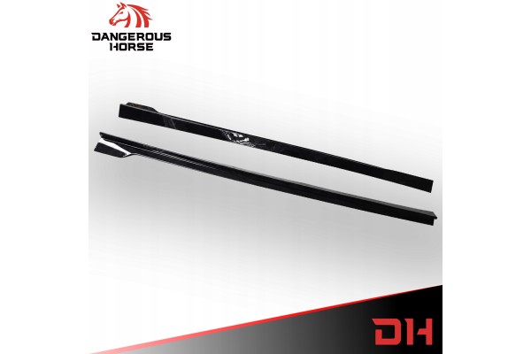 Threshold Pads VW GOLF VII 12 20r Black Gloss Catalog number of the part P LP 01 11 OT