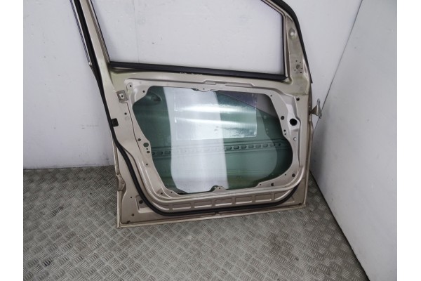 ORO PUERTA DELANTERA IZQUIERDA MERCEDES-BENZ CLASE B (BM 245)