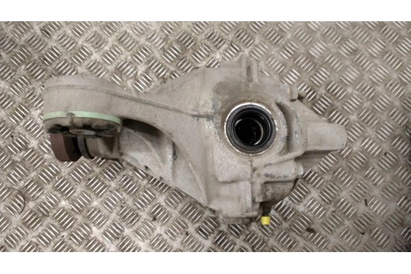 Rear reducer JAGUAR XE X760 273 2 0L diesel 132kW 2015