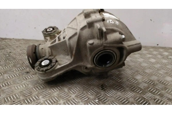 Rear reducer JAGUAR XE X760 273 2 0L diesel 132kW 2015 Part manufacturer Jaguar OE