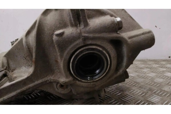 Rear reducer JAGUAR XE X760 273 2 0L diesel 132kW 2015 Catalog number of the part 273