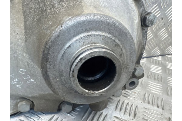 2014 BMW 4 F32 F33 Front differential 7578157 Part manufacturer BMW OE