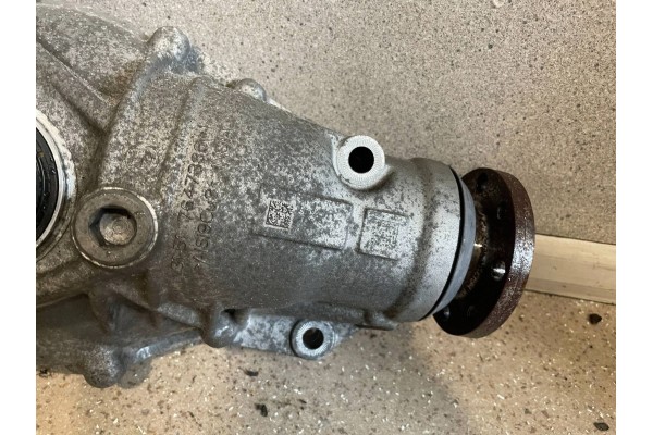 Front Differential Front BMW 3 G20 G21 8619486 Car type passenger cars