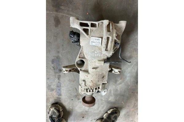 Rear reducer LAND ROVER FREELANDER 2 L359 6520104000 2 18L diesel 118kW Catalog number of the part 6520104000