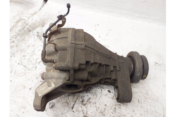 2020 Maserati Levante Rear differential 06700376850 Catalog number of the part 06700376850