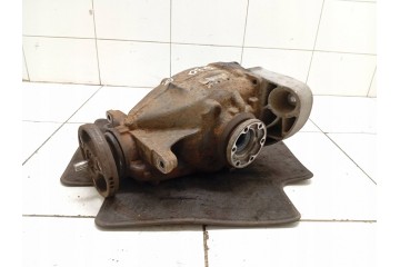 2009 BMW 3 E90 E91 Rear differential 754158002 Part manufacturer BMW OE