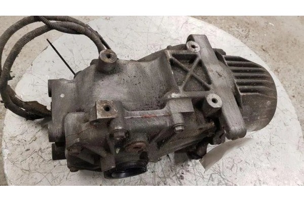 Reductor trasero TOYOTA RAV 4 IV (A4) 8216442010 2.2L diésel 110kW 201