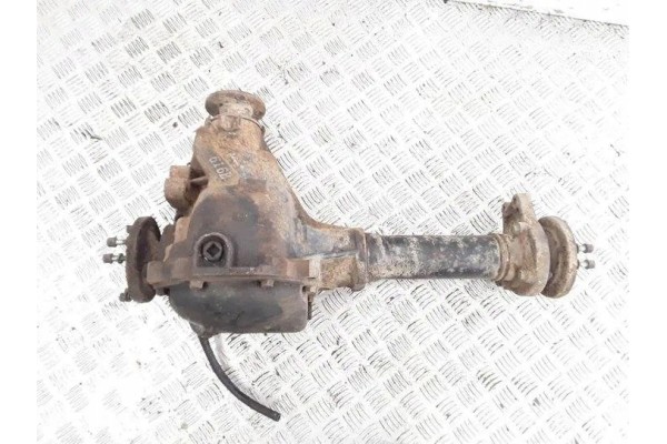 Front reducer NISSAN PATHFINDER II R50 D0635 3 3L gasoline 110kW 1999