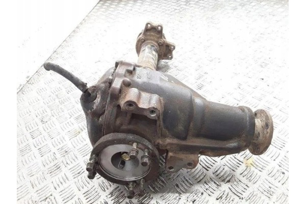 Reductor delantero NISSAN PATHFINDER II (R50) D0635 3.3L gasolina 110k