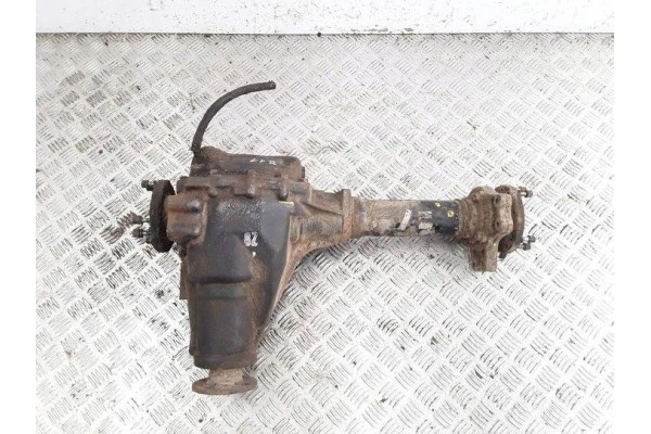 Reductor delantero NISSAN PATHFINDER II (R50) D0635 3.3L gasolina 110k