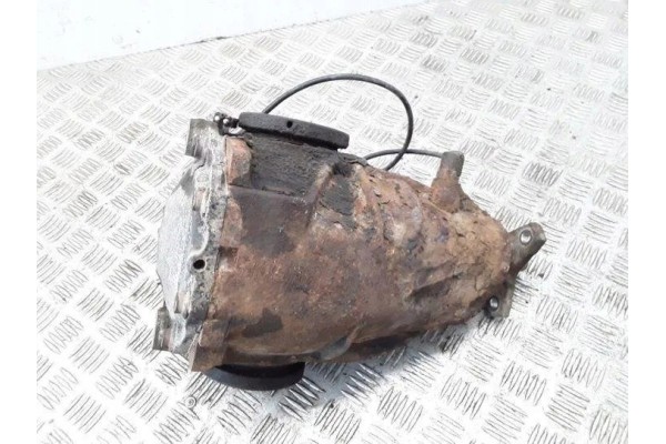 Rear reducer MERCEDES BENZ E W124 392 2 5L diesel 83kW 1995