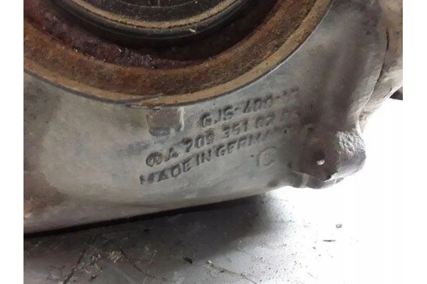 Rear reducer MERCEDES BENZ C W204 A2093510705 2 14L diesel 88kW 2012 Catalog number of the original A2093510705