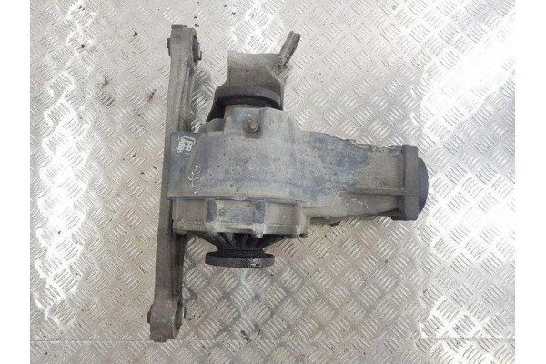 Rear reducer AUDI A8 D2 4D2 4D8 EUS040800 3 3L diesel 165kW 2001 Catalog number of substitutes EUS