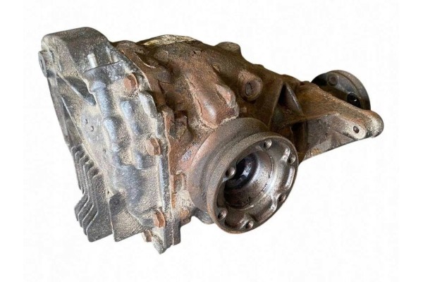 Rear reducer BMW X5 E53 7510661 2 99L diesel 160kW 2005 Part manufacturer BMW OE