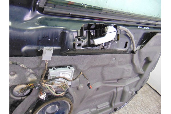 NEGRA PUERTA DELANTERA DERECHA FORD MONDEO BERLINA (CA2)