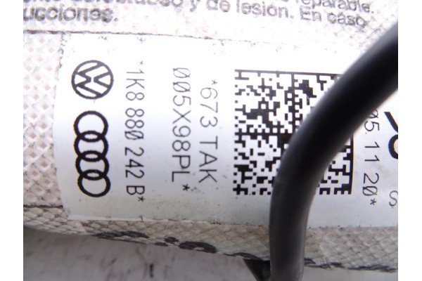 1K8880242B  AIRBAG LATERAL DERECHO VOLKSWAGEN SCIROCCO (137) 2.0 TDI (103kW) BlueMotion 2011 1K8880242B 213098 VOLKSWAGEN - 1