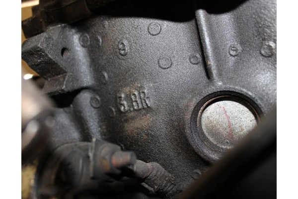Motor de gasolina Ford Mustang IV 3.8L V6 Essex OHV 67ZE-6015-AA