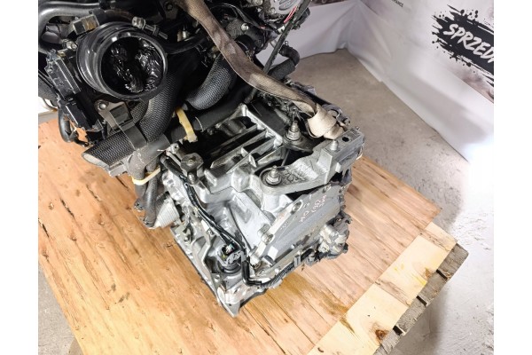 COMPLETE ENGINE WITH GEARBOX MAZDA CX 3 2 0 SKYACTIV PE02 PE01 Engine type petrol
