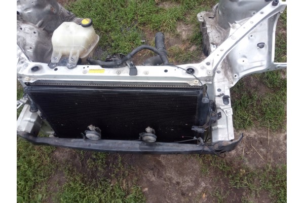 toyota RAV4 II 00 05 2 0 d 4d 116km ancestor beam stringers radiator Part manufacturer Toyota OE