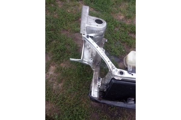 toyota RAV4 II 00 05 2 0 d 4d 116km ancestor beam stringers radiator Engine type diesel