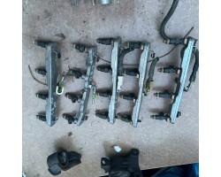HONDA CIVIC ufo VIII__ 1 8 I VTEC INJECTION RAIL___06 11r